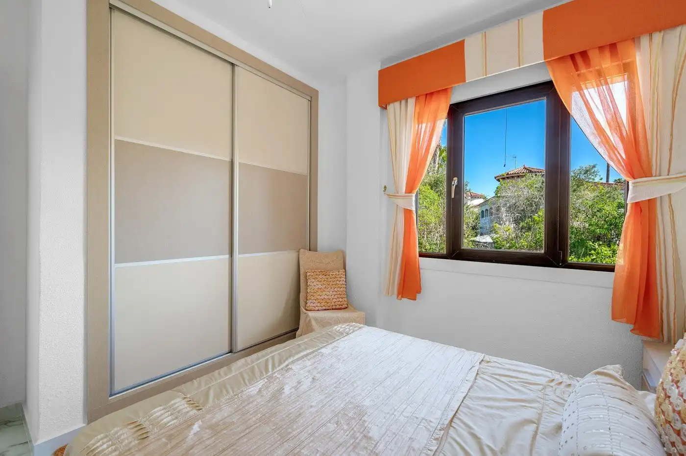 Habitación de Casa o chalet en venta en Callosa de Segura con Calefacción, Jardín privado y Terraza