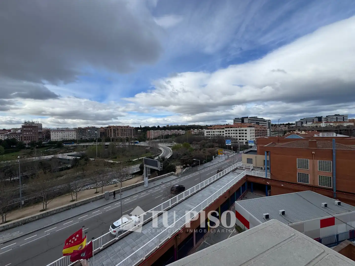 Vista exterior de Pis en venda en Madrid amb Aire condicionat, Calefacció i Moblat