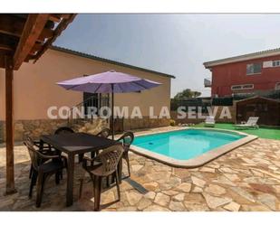 Swimming pool of House or chalet for sale in Sils  with Air Conditioner, Heating and Private garden