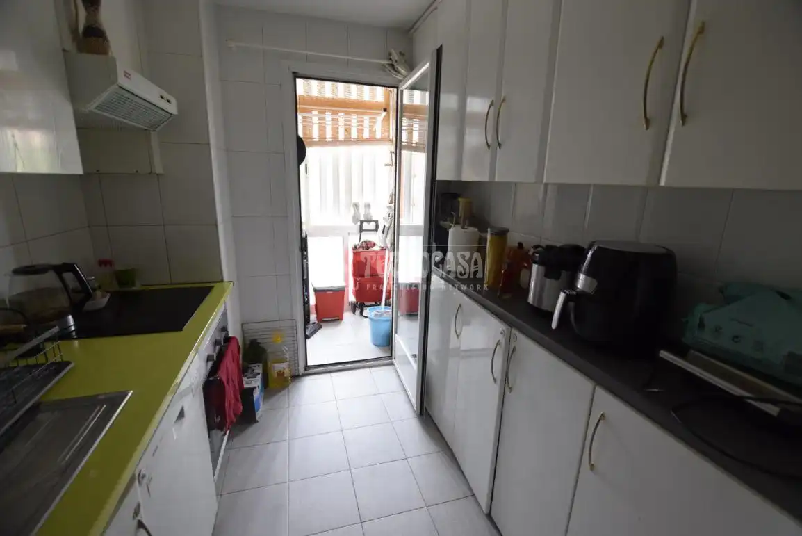 Küche von Wohnung zum Verkauf in Alcorcón mit Gemeinschaftspool
