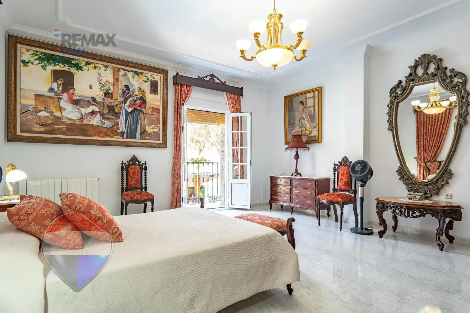 Bedroom of Houses for sale in Cuevas Bajas  with Heating, Private garden and Swimming Pool