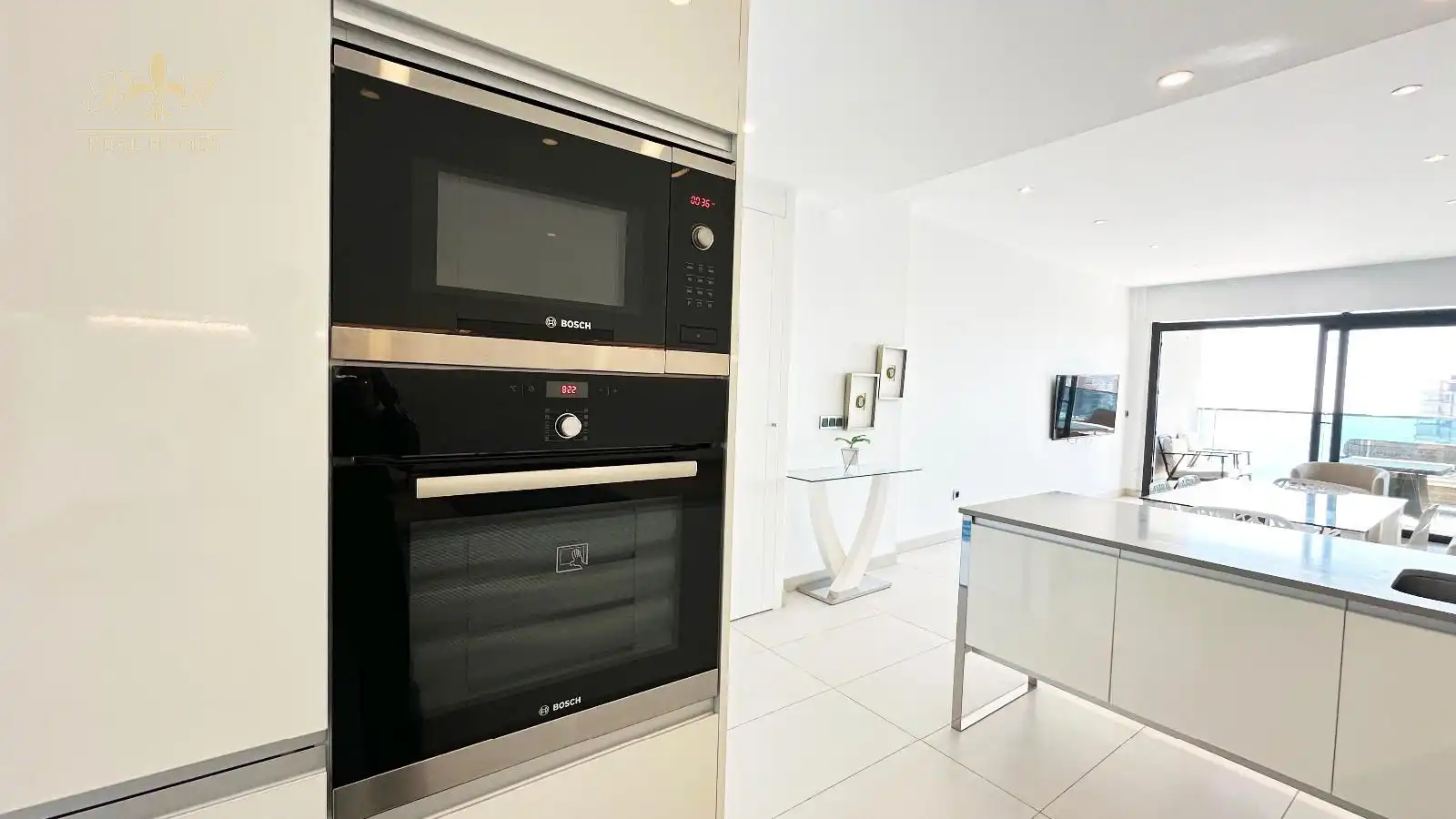 Kitchen of Flat for rent in Benidorm  with Air Conditioner, Heating and Terrace
