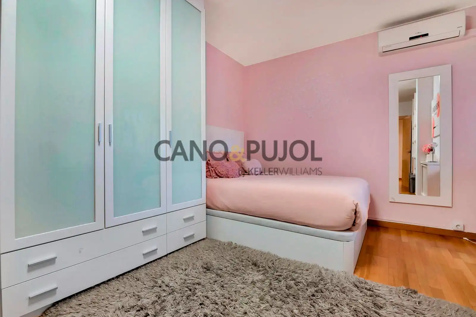 Habitación de Piso en venta en Rubí con Aire acondicionado, Calefacción y Terraza