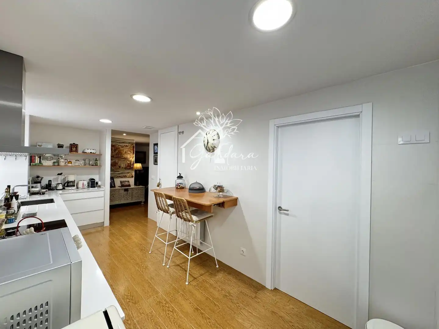 Küche von Wohnung zum Verkauf in Ares mit Heizung, Terrasse und Ofen