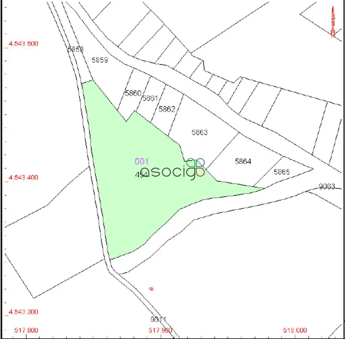 Terreno en venta en Baides