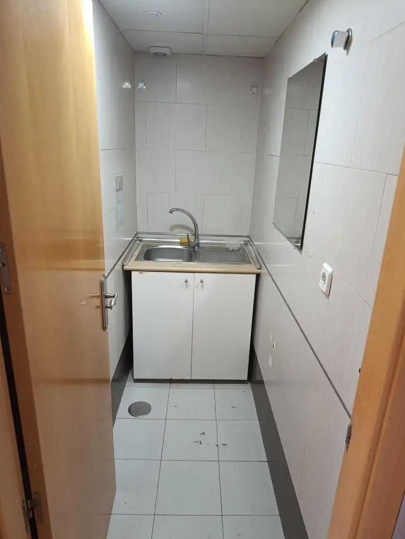 Kitchen of Office for rent in Murcia  with Air Conditioner