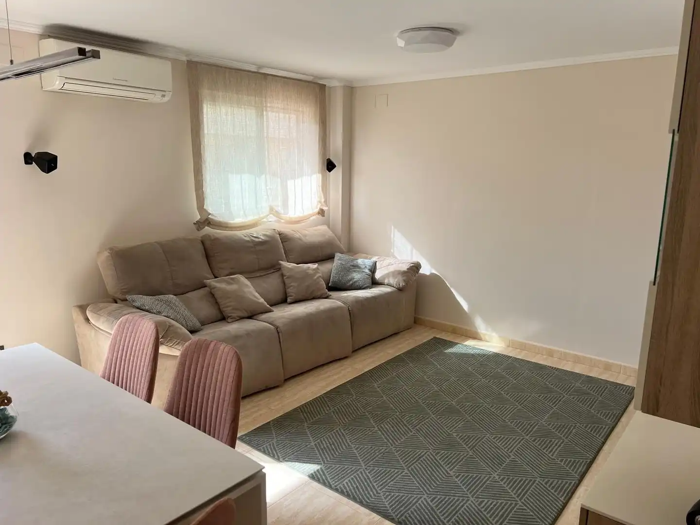 Sala de estar de Casa adosada en venta en Massamagrell con Aire acondicionado, Calefacción y Terraza