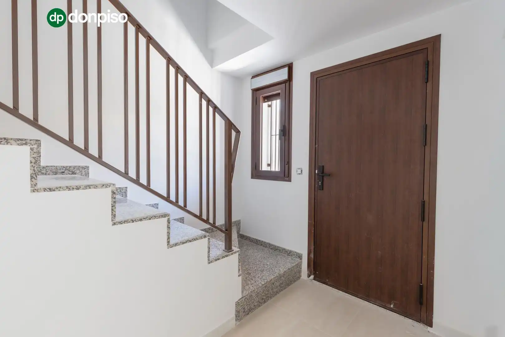 Casa adosada en venta en Cijuela con Calefacción, Terraza y Balcón