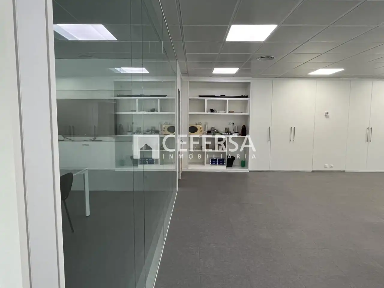 Bureau avec ascenseur à louer à De L'Hospitalet, imagen 8