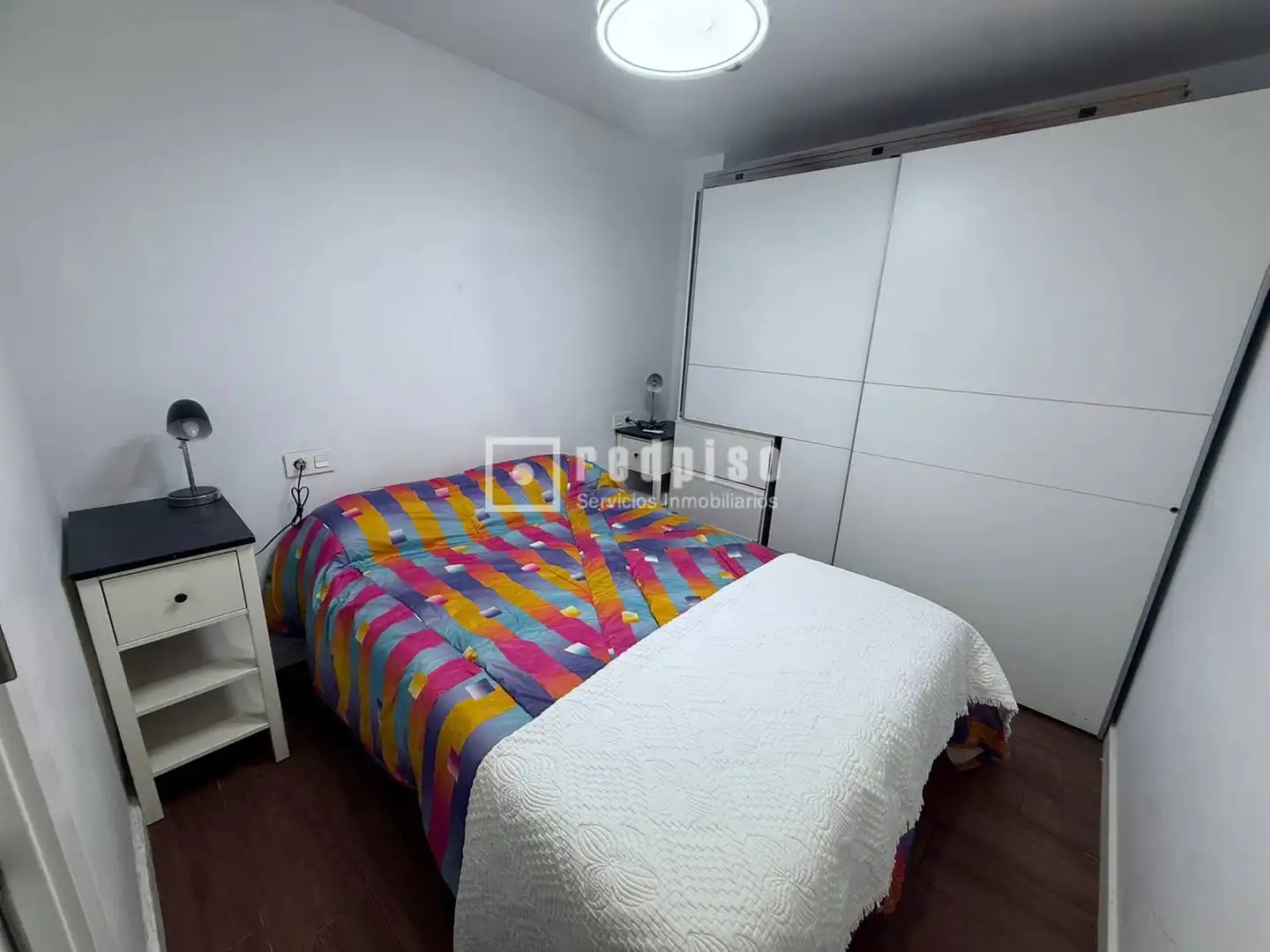 Dormitori de Apartament de lloguer en Murcia amb Aire condicionat i Moblat