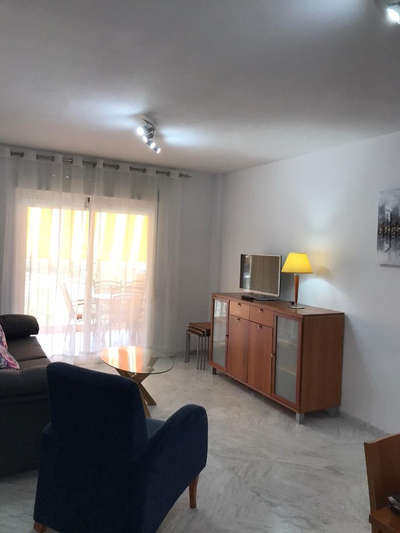 Pis de lloguer a Calle San Miguel, Castillo Sohail - Myramar