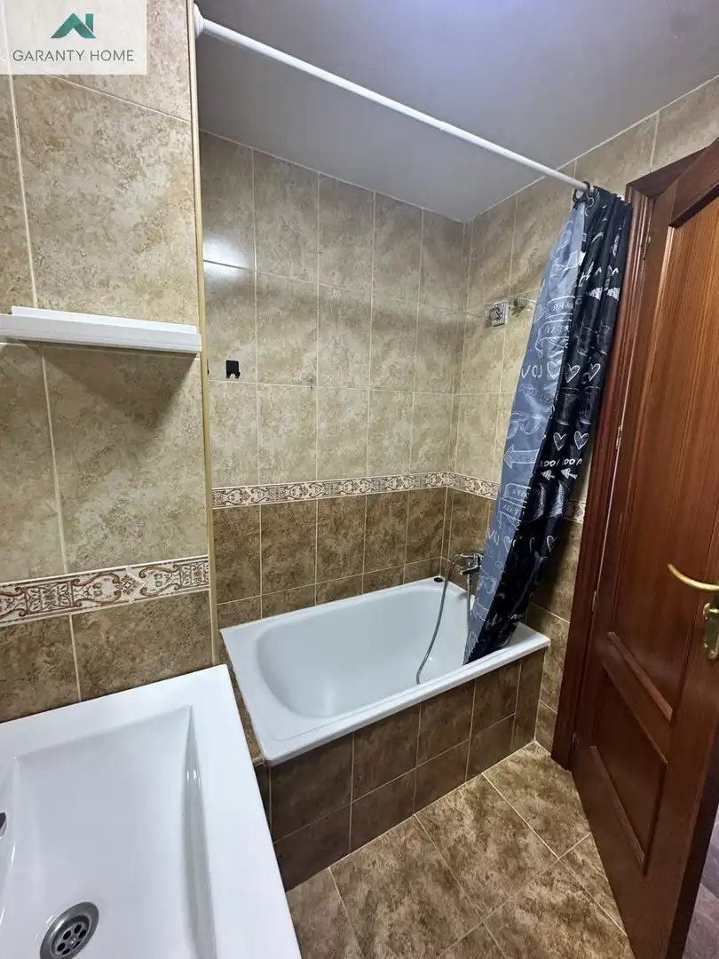 Bathroom of Flat for rent in Málaga  with Furnished and Balcony