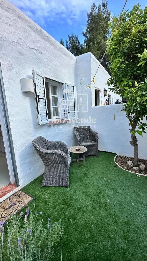 Exterior view of Duplexes for rent in Santa Eulària des Riu  with Air Conditioner, Terrace and Swimming Pool