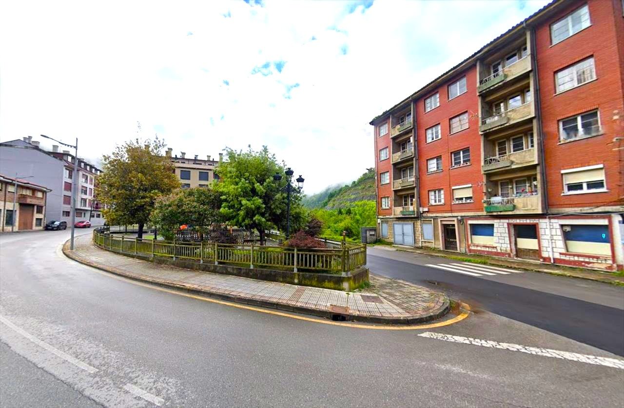 Vista exterior de Apartament en venda en Aller