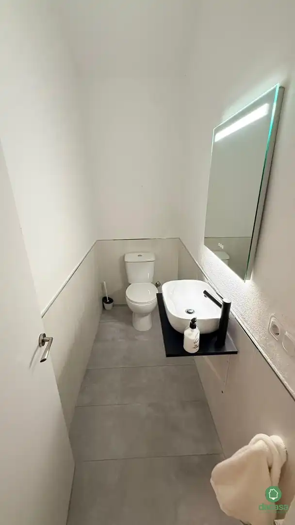 Badezimmer von Haus oder Chalet zum Verkauf in Almonte mit Klimaanlage, Terrasse und Abstellraum