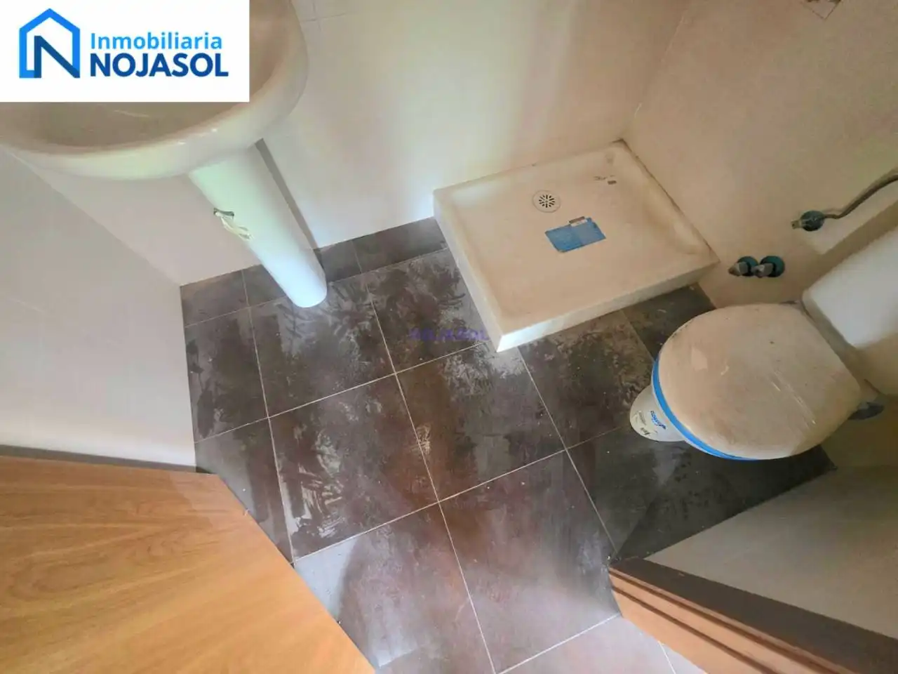 Baño de Casa adosada en venta en Ruesga con Calefacción y Jardín privado