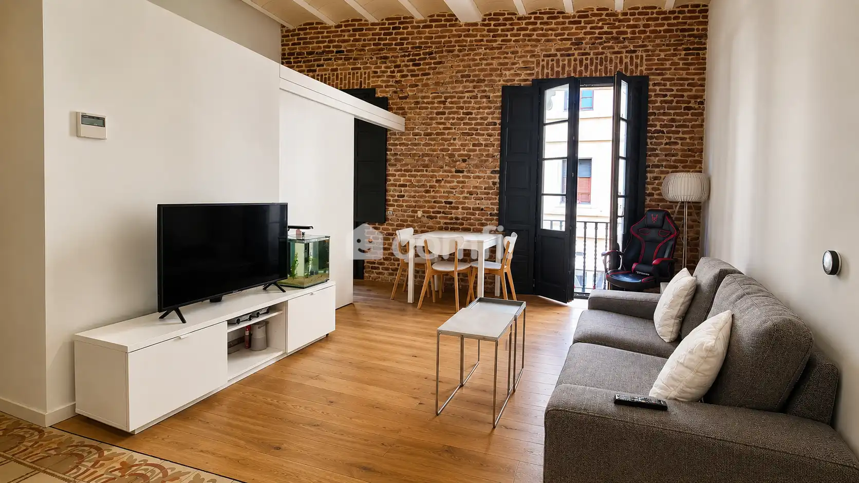 Appartamento con terrazza in vendita a Carrer de la Cera, imagen 2