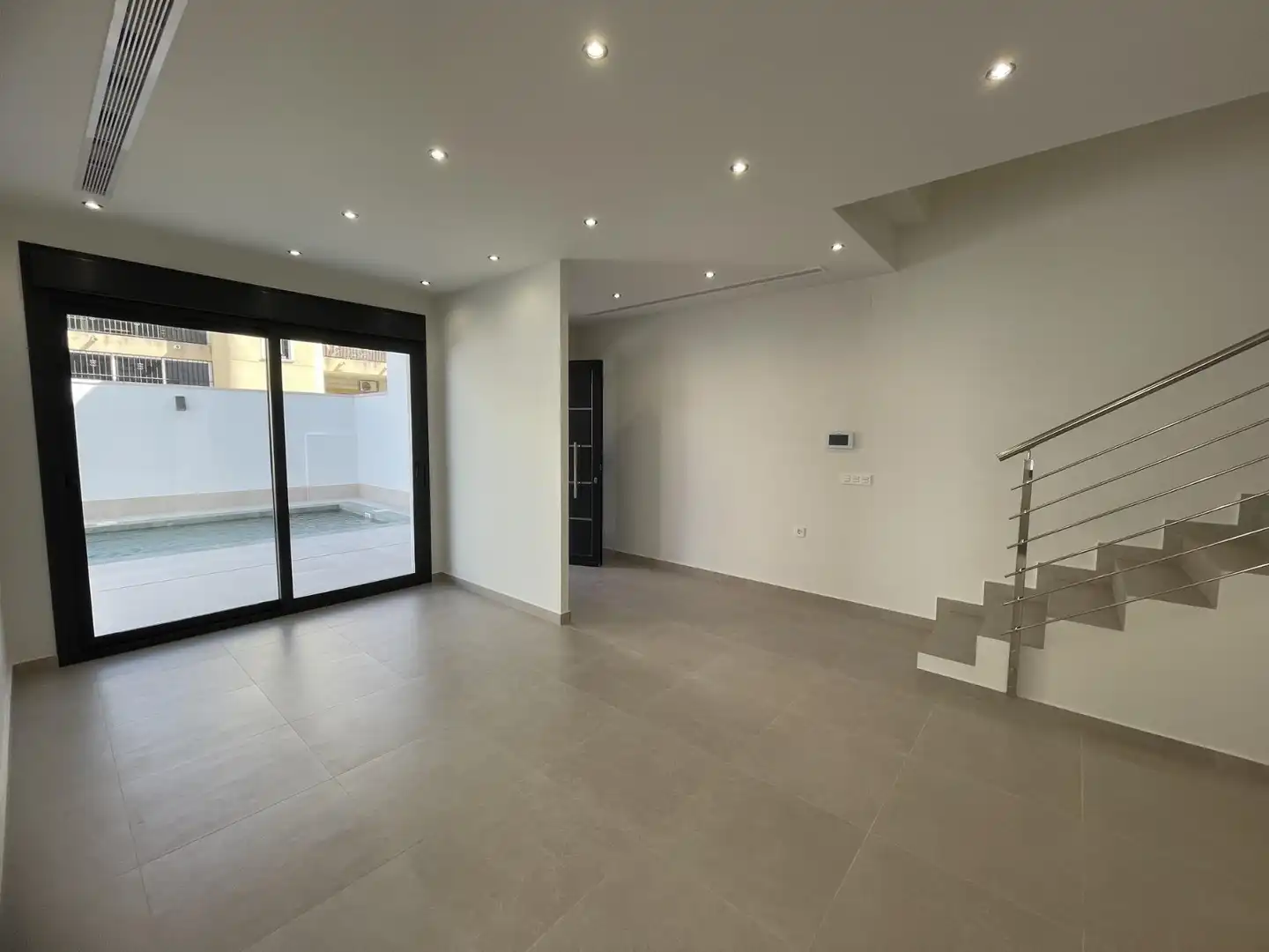 Casa o chalet en venta en Almoradí con Aire acondicionado, Jardín privado y Terraza
