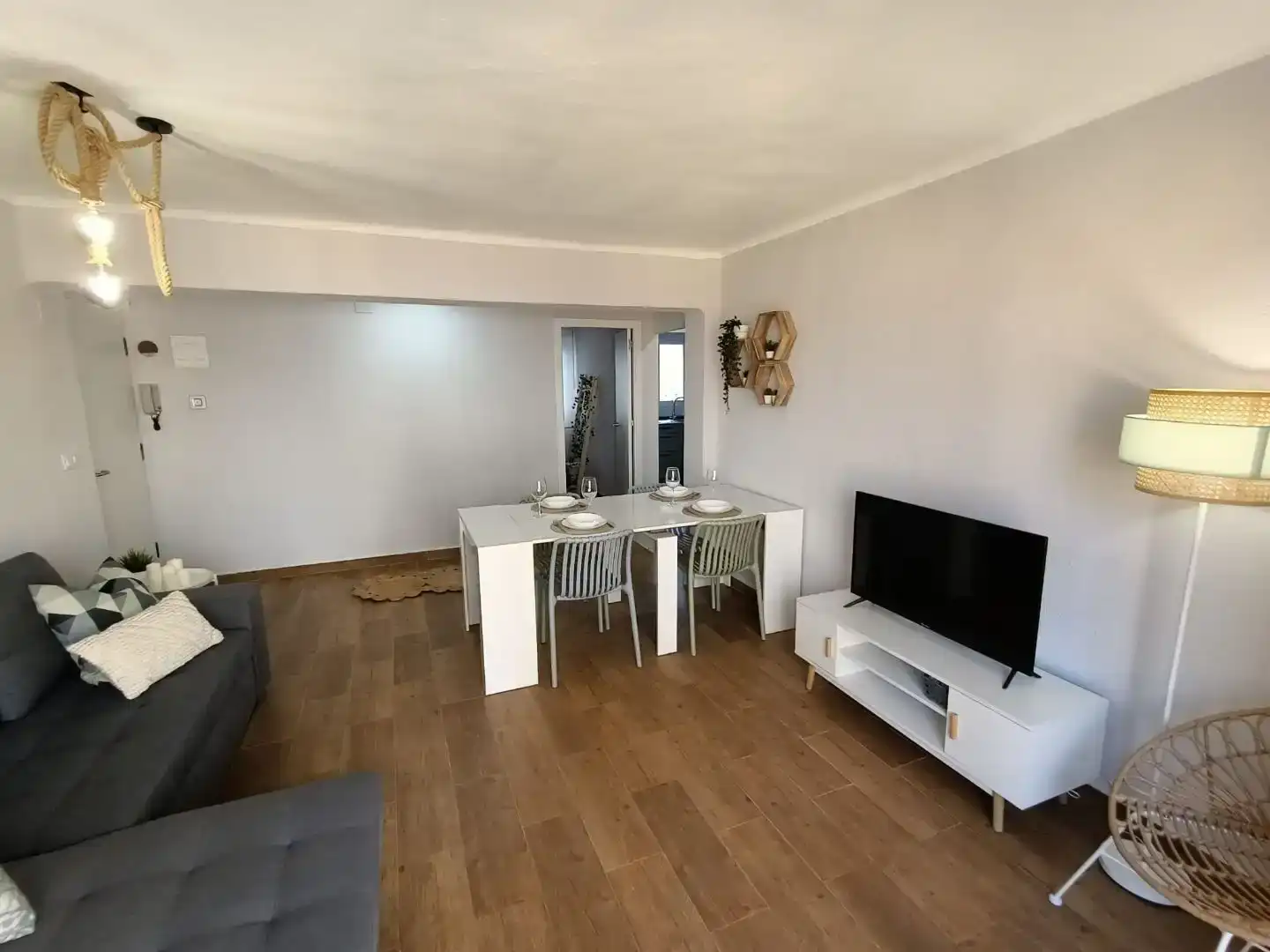 Wohnzimmer von Wohnung zur Miete in Cullera mit Klimaanlage und Möbliert
