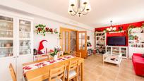 Dining room of Single-family semi-detached for sale in  Madrid Capital  with Heating and Private garden