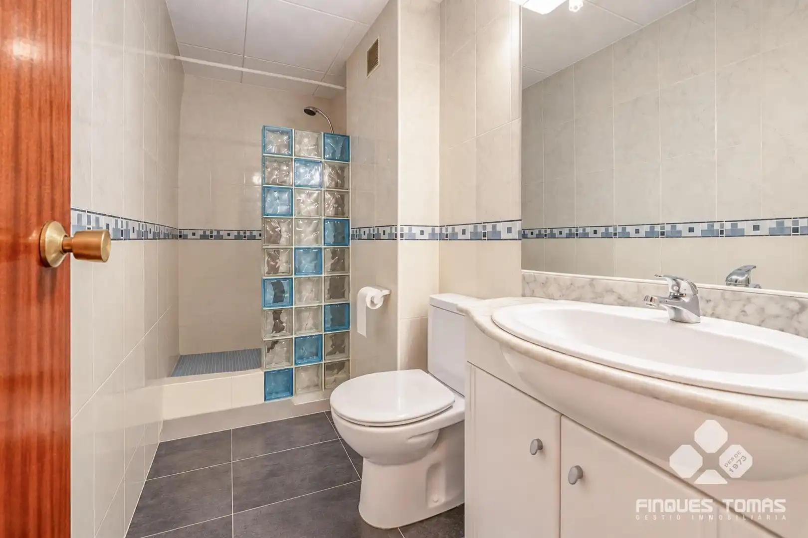 Baño de Piso en venta en Cunidor
