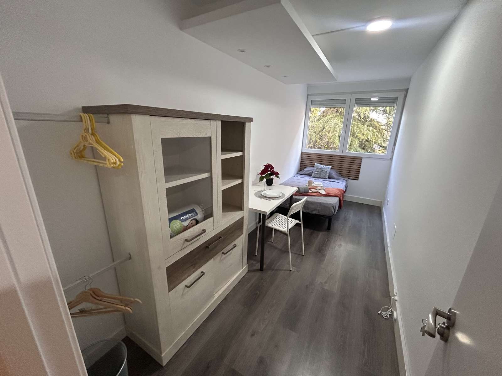 Habitación de Piso para compartir en  Madrid Capital con Aire acondicionado, Calefacción y Terraza