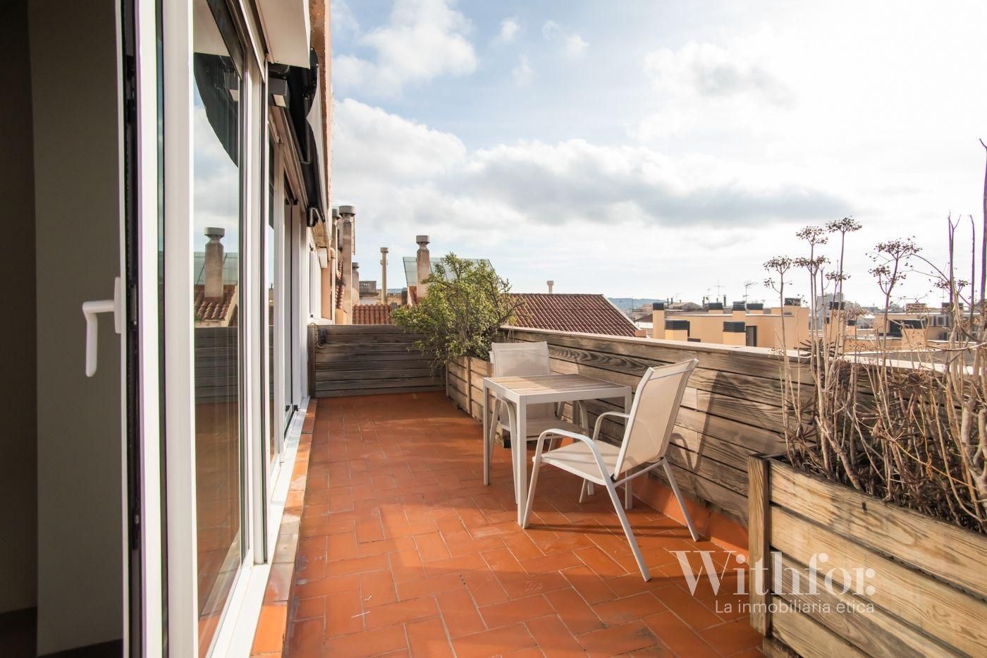 Terrassa de Àtic de lloguer en  Barcelona Capital amb Aire condicionat, Calefacció i Terrassa