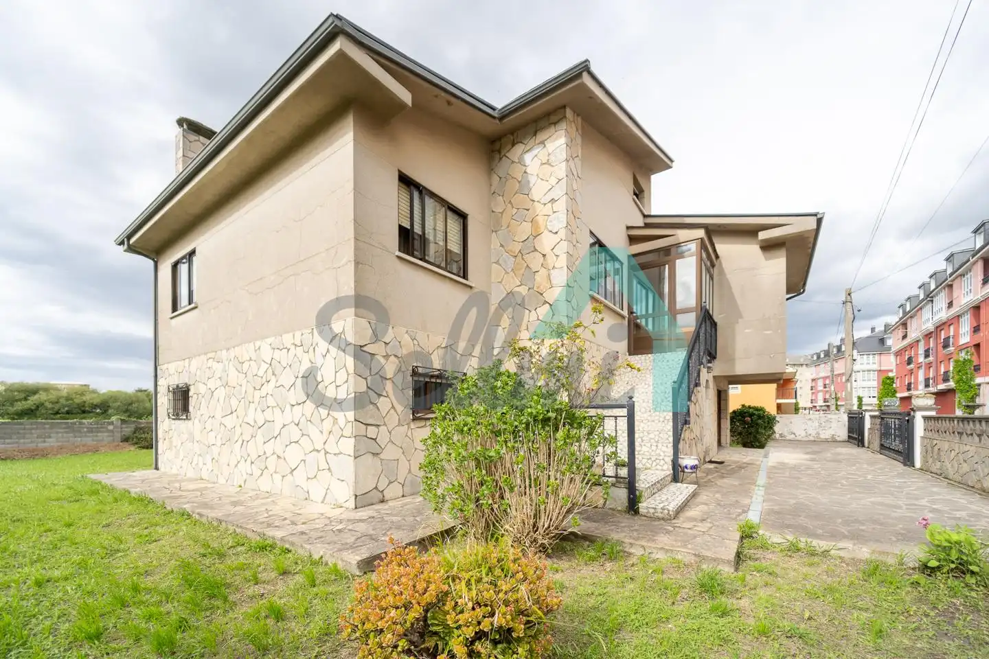 Vista exterior de Casa o chalet en venta en Ribadeo con Calefacción, Jardín privado y Parquet