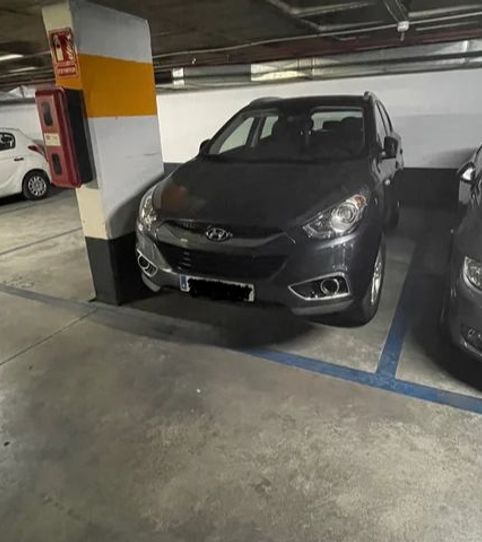 Foto 2 de Garaje en venta en Avenida de la Constitución, 20, Plaza de Toros, Granada Capital