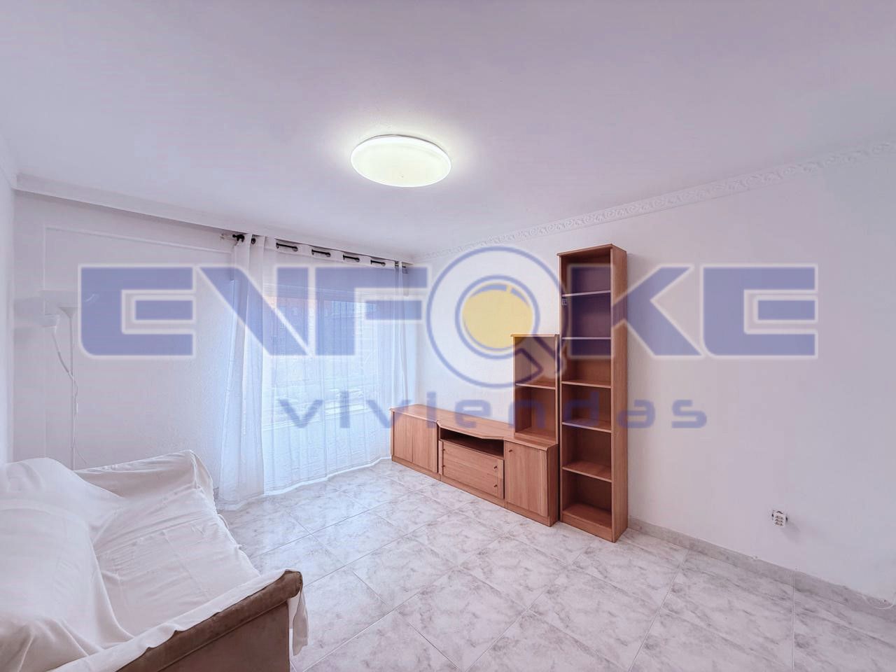 Dormitori de Pis en venda en  Madrid Capital amb Terrassa