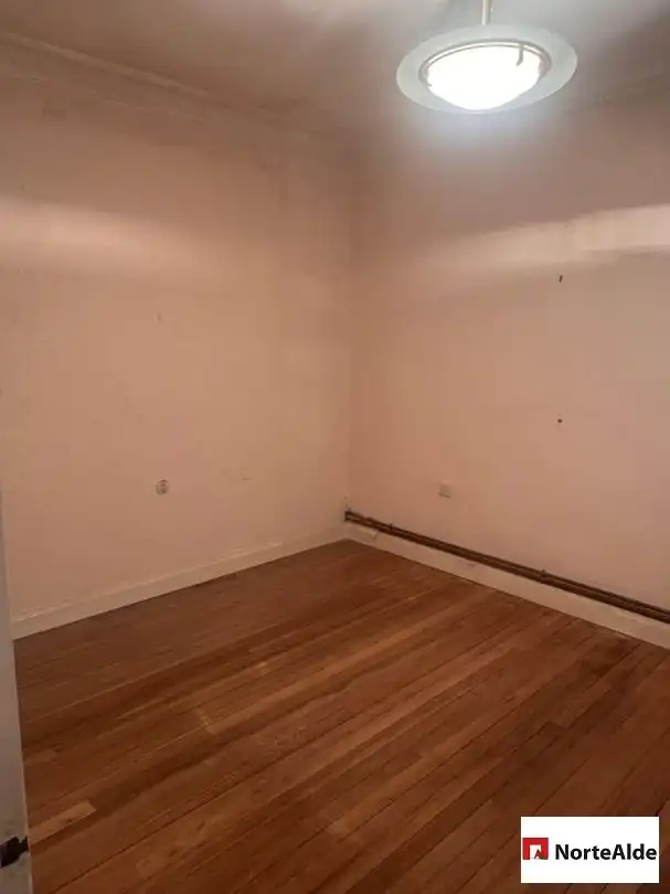 Piso en venta en Barakaldo  con Calefacción, Trastero y Balcón