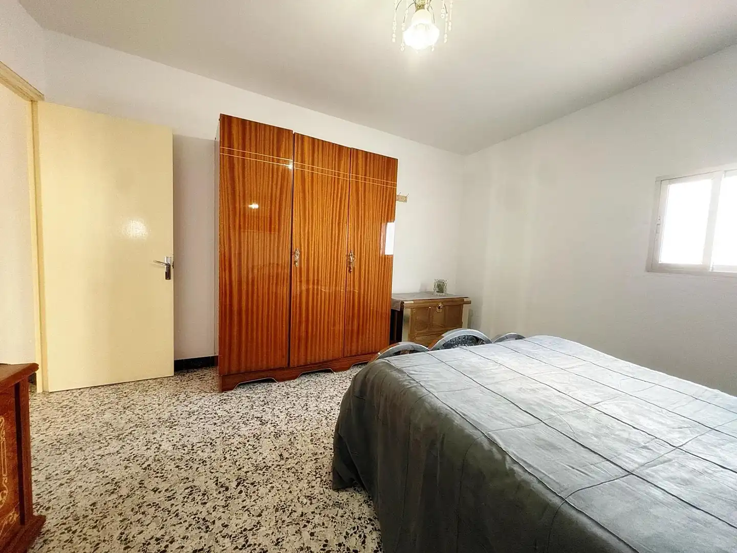 Habitación de Finca rústica en venta en Yunquera con Terraza y Amueblado