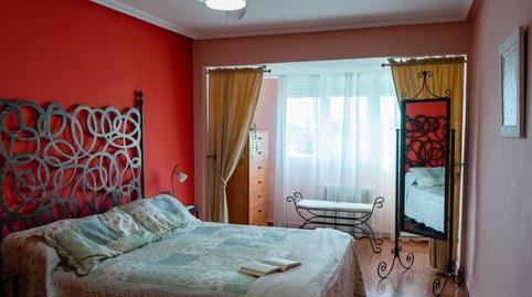 Foto 3 de Piso en venta en Avenida de Cataluña, La Jota,  Zaragoza Capital