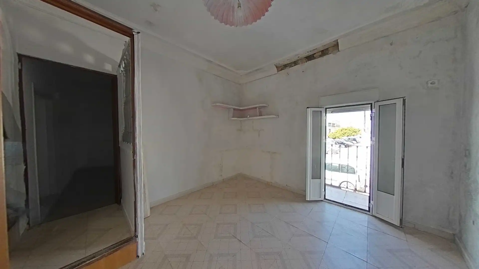 Casa o xalet en venda en Lora del Río amb Balcó
