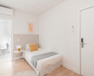 Bedroom of Flat to share in  Madrid Capital  with Air Conditioner