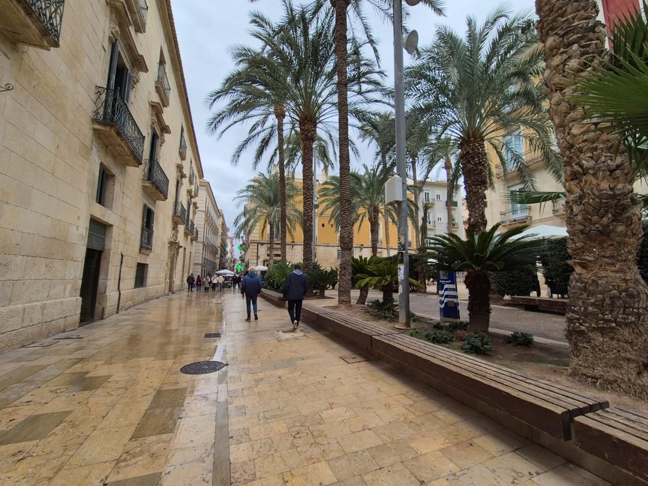 Vista exterior de Pis en venda en Alicante / Alacant amb Aire condicionat