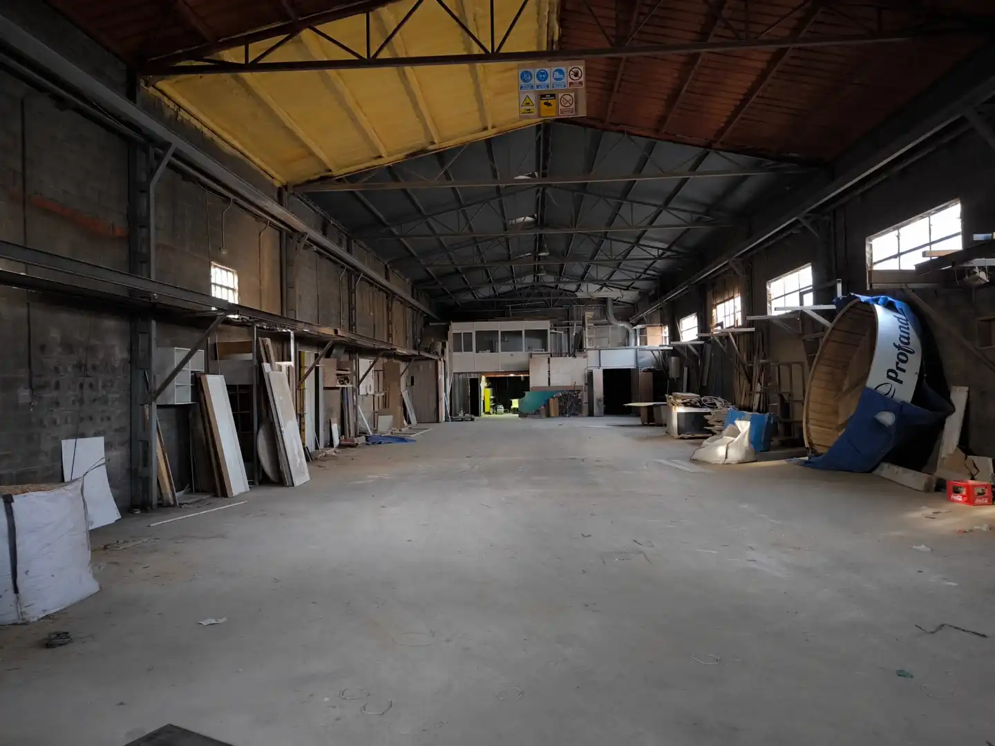 Fabrikhallen zur Miete in Vilagarcía de Arousa