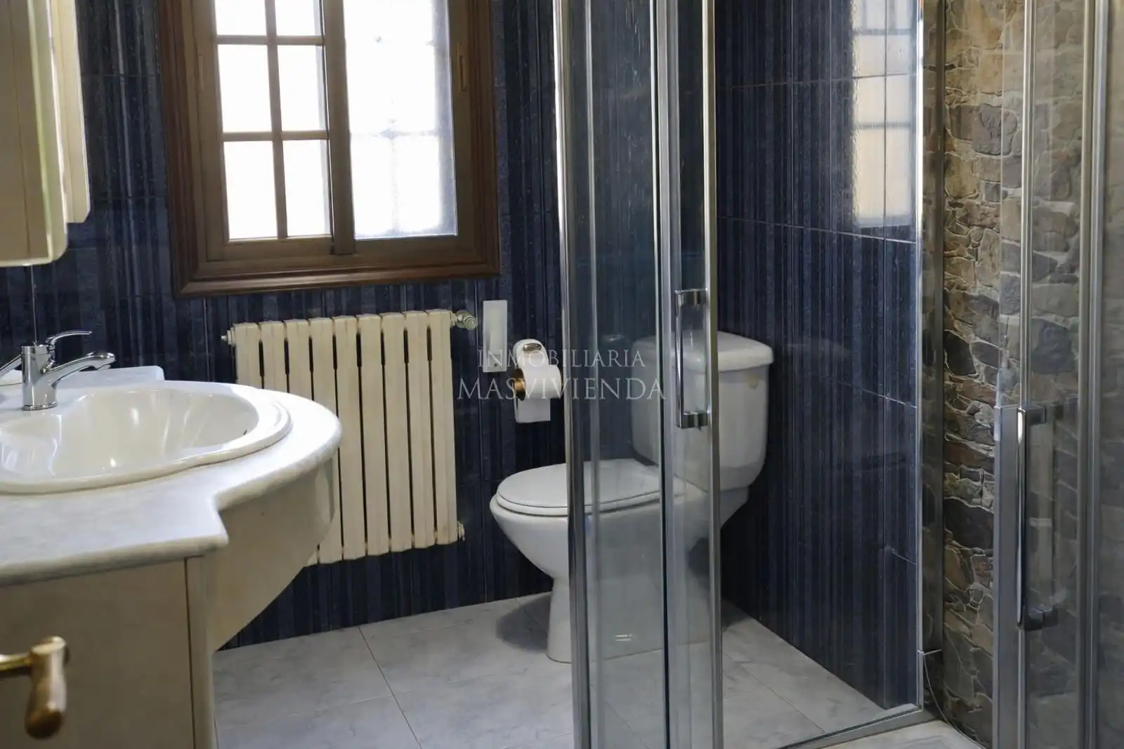 Detached homes for sale in Arrufana (Da)-Louredo, Mos