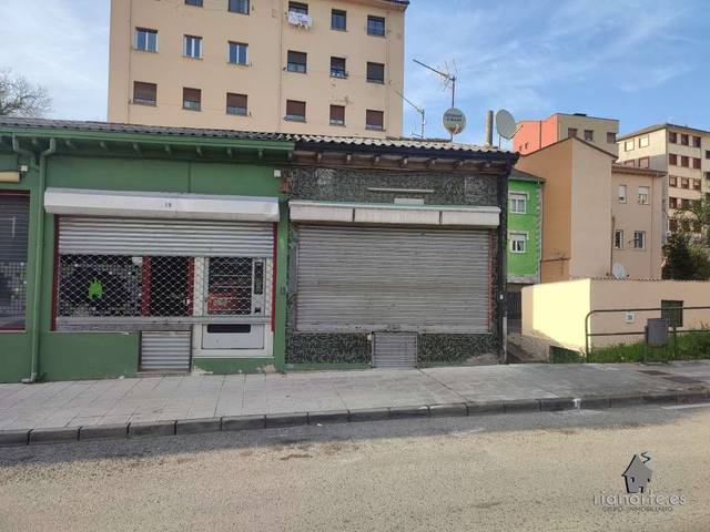 Local comercial en Alquiler en La Felguera