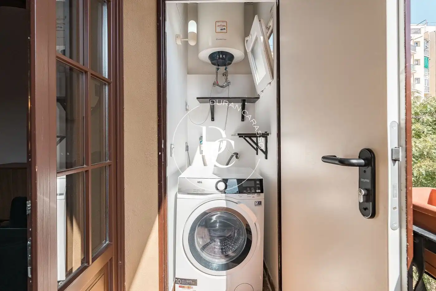 Baño de Piso en venta en Barcelona con Aire acondicionado, Calefacción y Amueblado