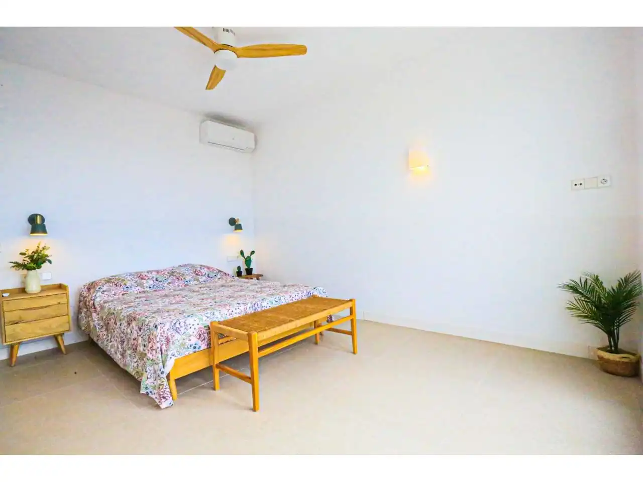 Bedroom of Houses for sale in Salou  with Air Conditioner, Heating and Private garden