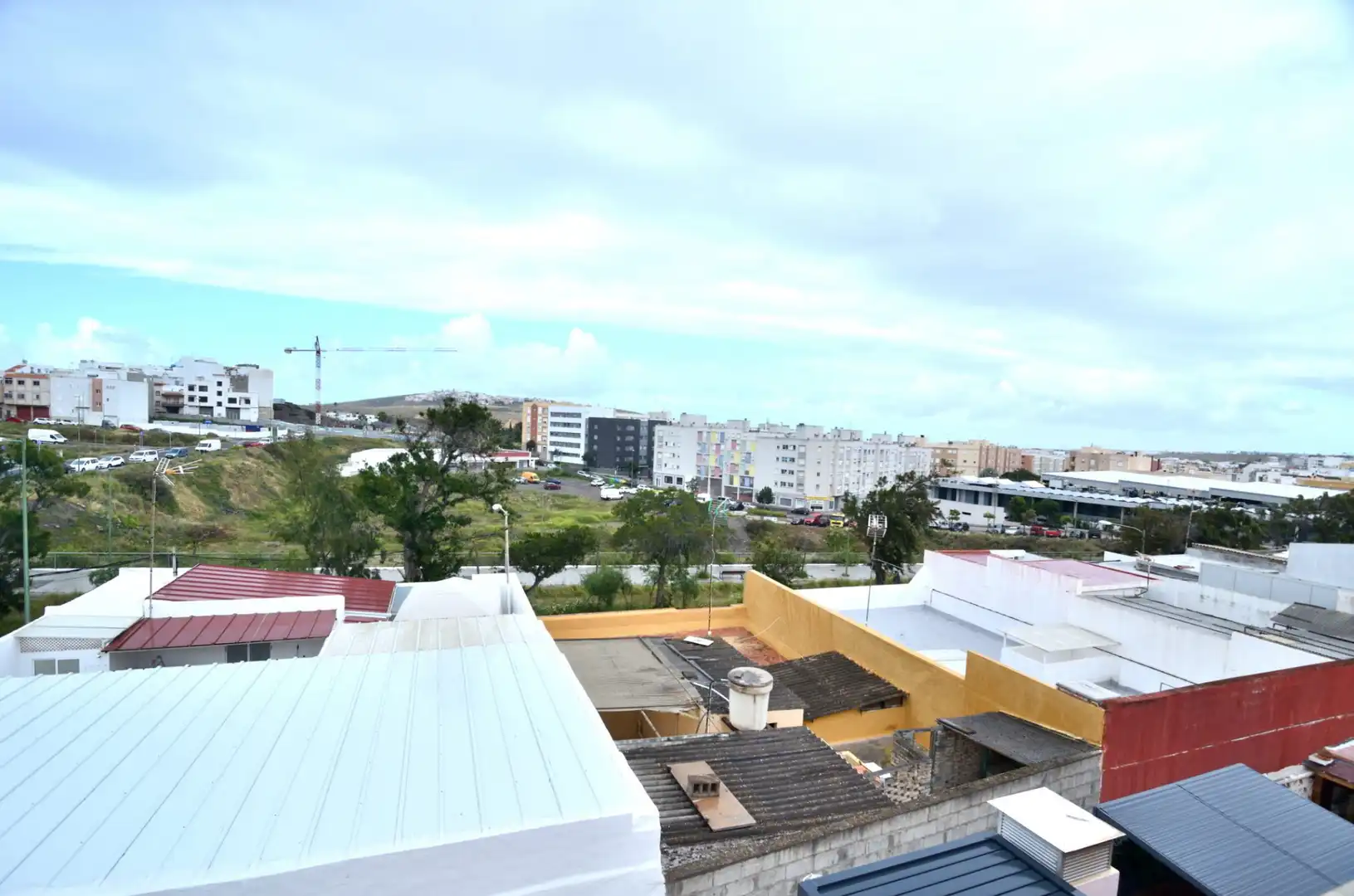 Vista exterior de Dúplex en venda en Las Palmas de Gran Canaria amb Terrassa, Traster i Balcó