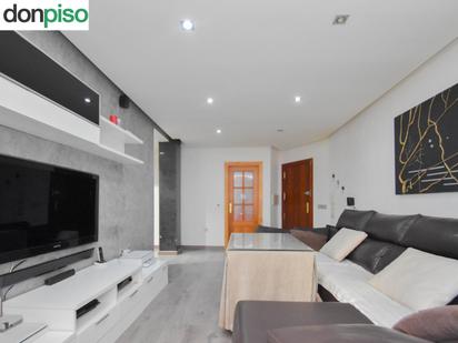 Living room of Flat for sale in Las Gabias  with Air Conditioner, Heating and Terrace