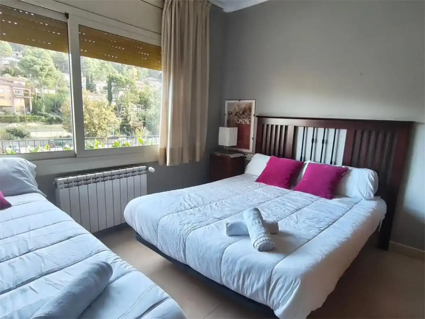 Schlafzimmer von Wohnung zur Miete in La Llacuna mit Klimaanlage, Privatgarten und Schwimmbad