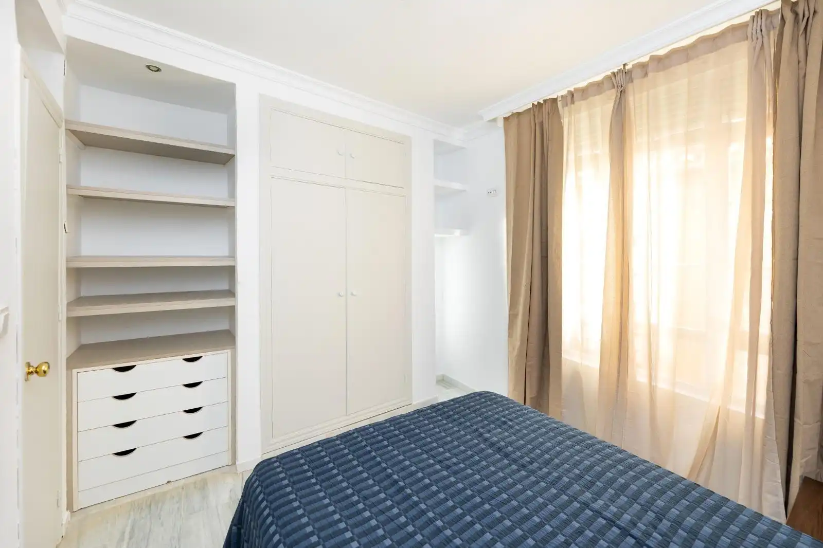 Apartamento de alquiler en Calle Monterería, Centro - Sagrario
