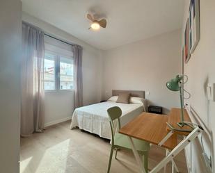 Bedroom of Flat to rent in  Valencia Capital  with Air Conditioner, Furnished and Oven