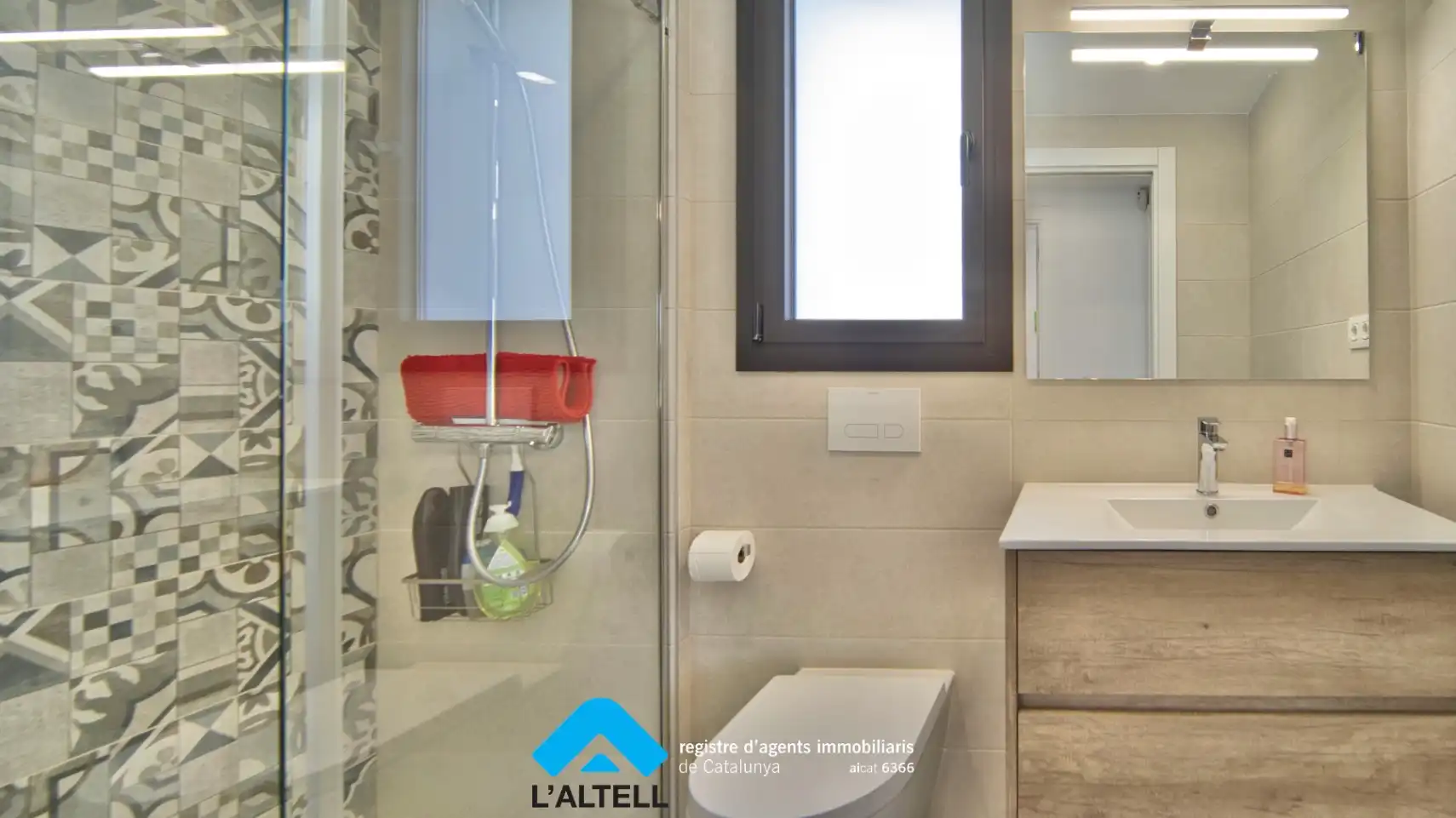Baño de Ático en venta en L'Ametlla del Vallès con Aire acondicionado, Calefacción y Jardín privado