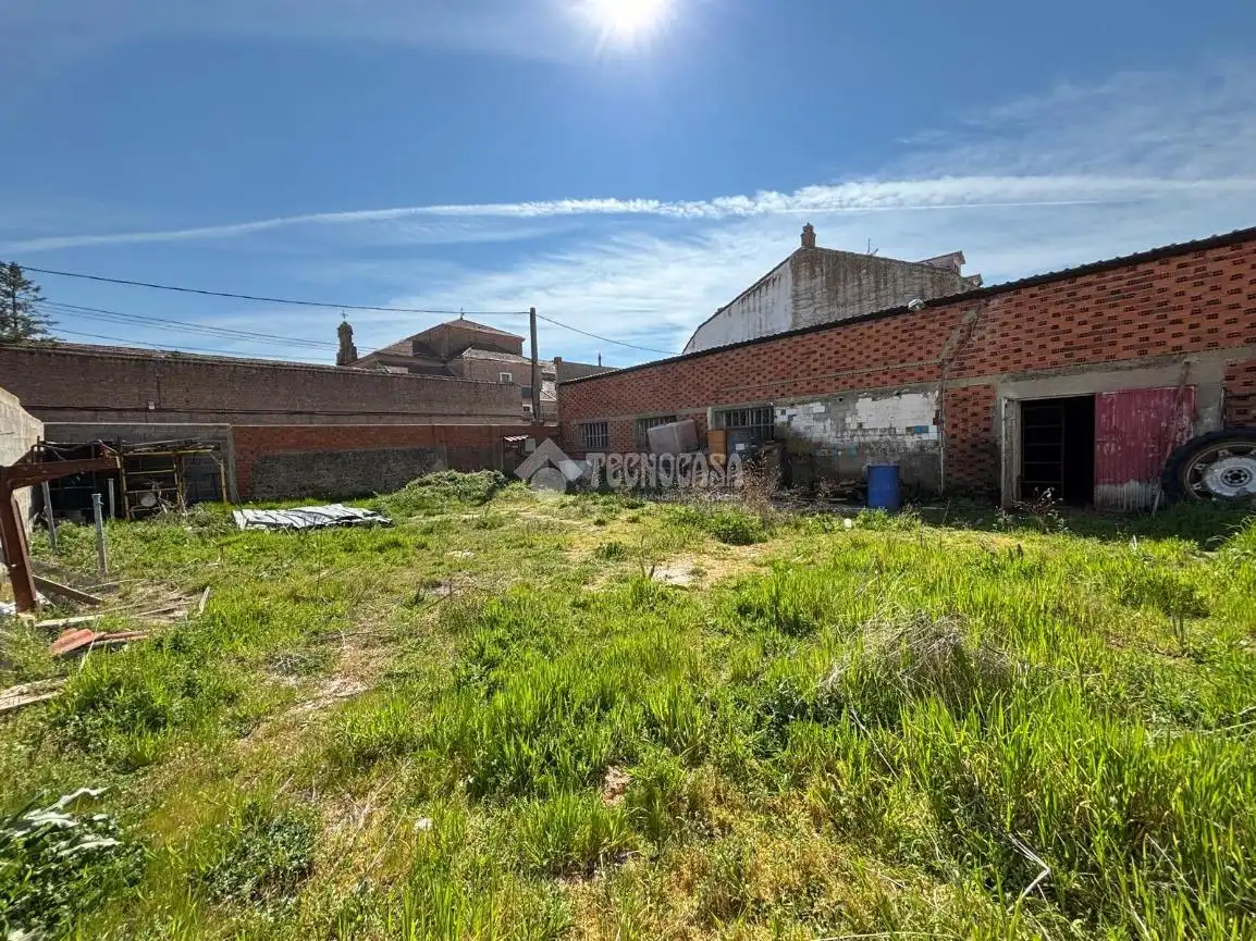 Local en venta en Nava del Rey