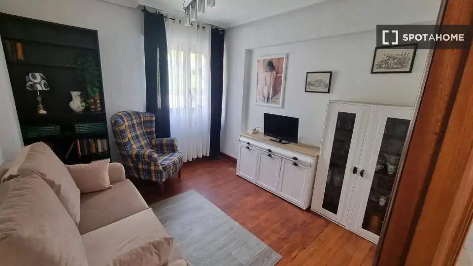 Zimmer in Barrio de Uribarri