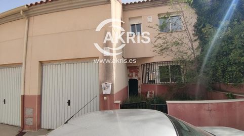 Chalet adosado en Dosbarrios